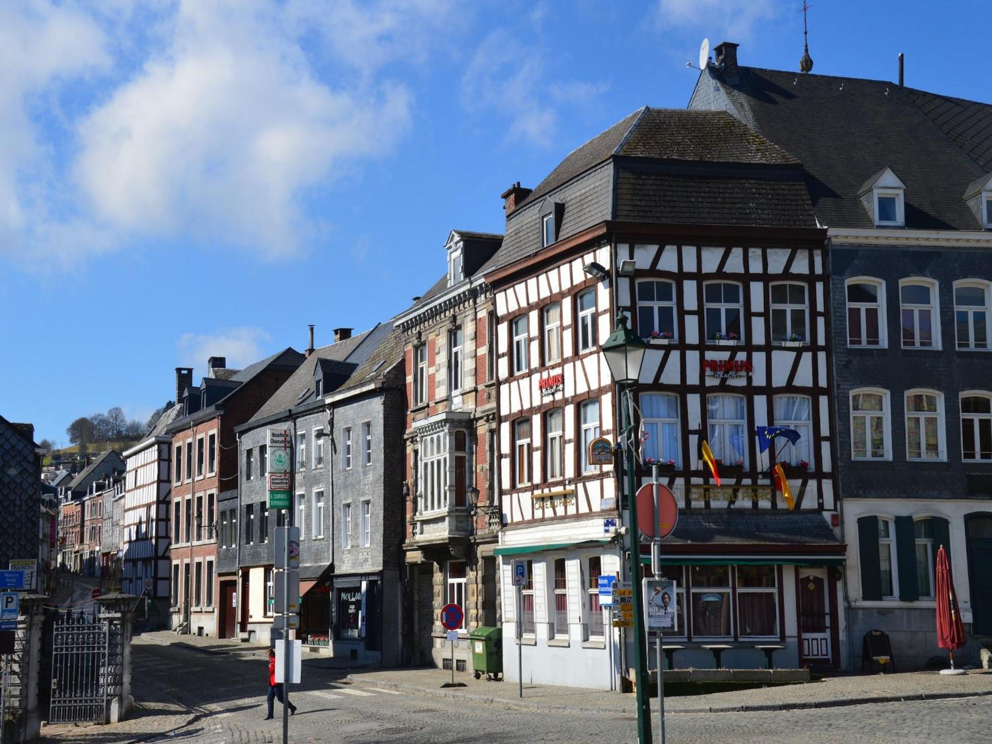 Luxury Apartment In Malmedy With Bubble Bath ภายนอก รูปภาพ