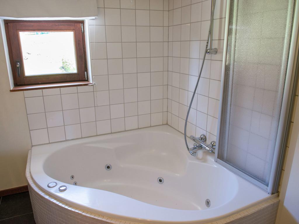 Luxury Apartment In Malmedy With Bubble Bath ภายนอก รูปภาพ